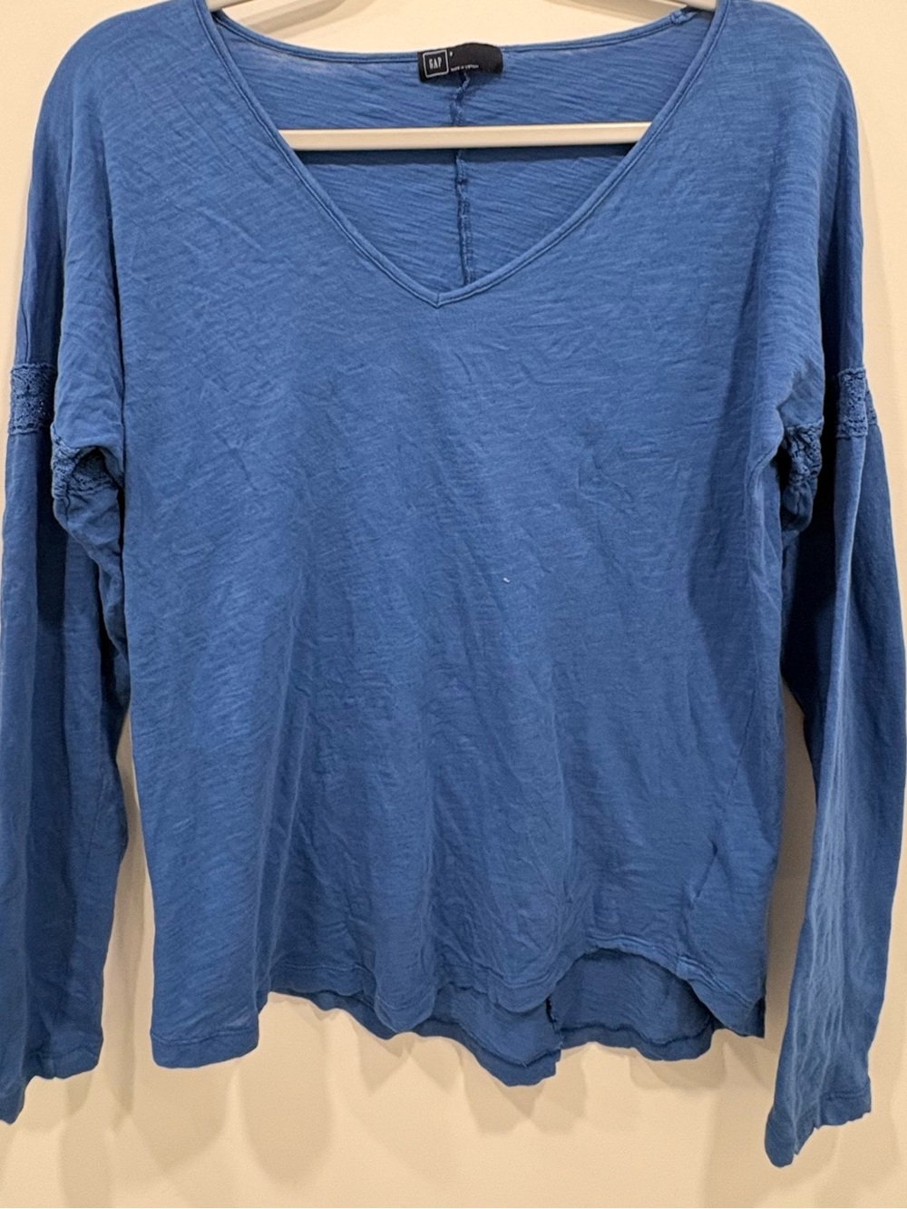 Gap Lightweight Long Sleeve Lace V Neck Casual Blue Top Size Small 100% Cotton